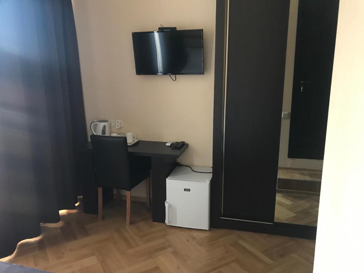 Family Guest House Тбілісі Екстер'єр фото