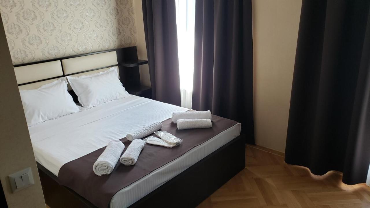 Family Guest House Тбілісі Екстер'єр фото