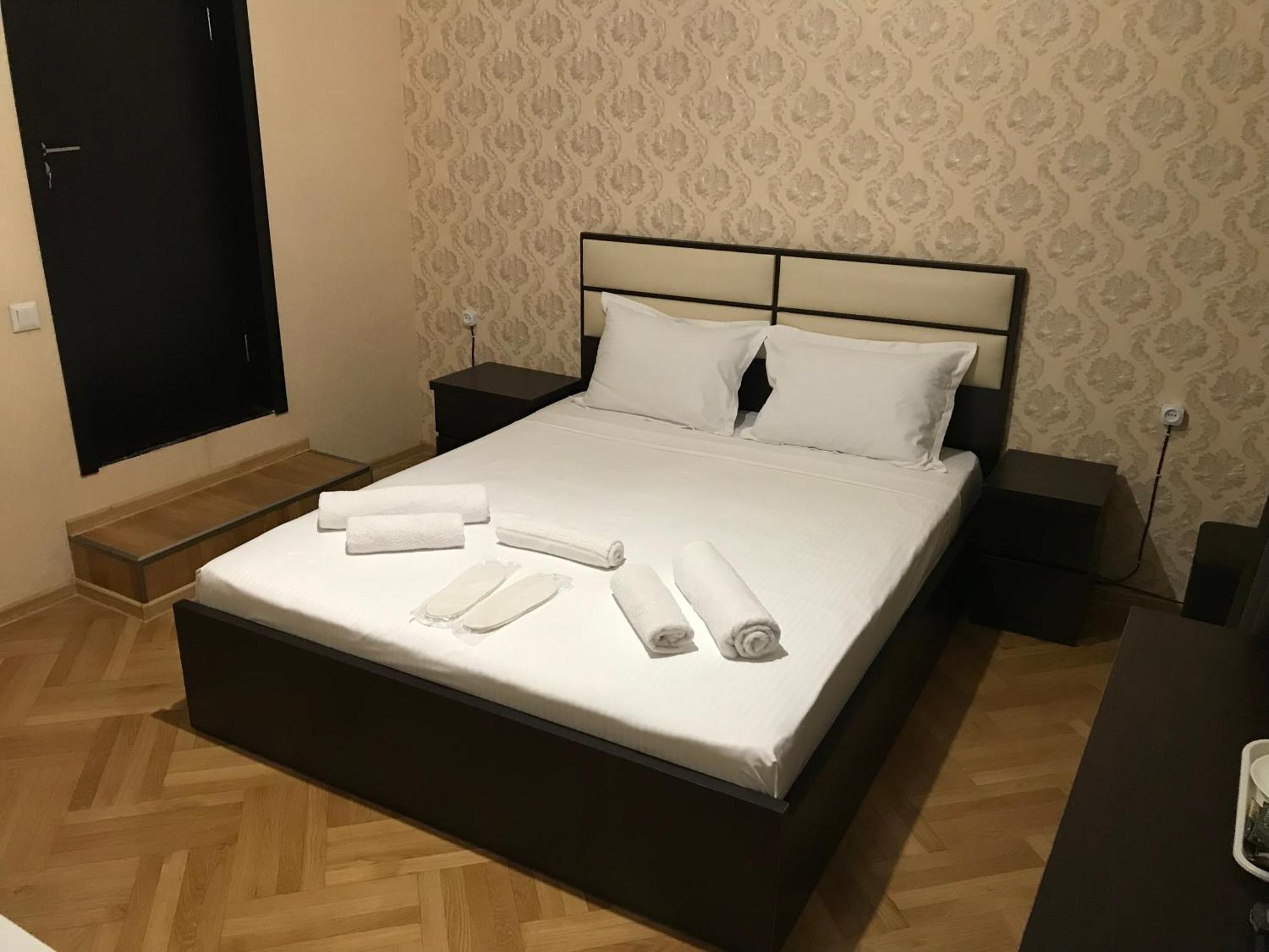 Family Guest House Тбілісі Екстер'єр фото