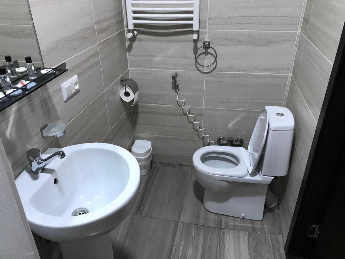 Family Guest House Тбілісі Екстер'єр фото